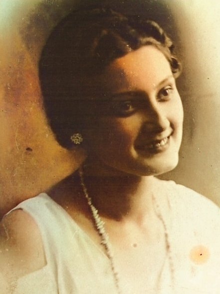 Cogito1918's tweet image. 23 lipca 1941 w lesie w Skrzyszowie
została w wieku zaledwie 25 lat
PO OKRUTNYCH TORTURACH BESTIALSKO ROZSTRZELANA PRZEZ NIEMIECKICH ZBIRÓW
WSZECHSTRONNIE UZDOLNIONA
STEFANIA MELANIA HANAUSEK, żołnierz ZWZ.Ocaliła wiele osób,niszcząc listy denuncjujące Polaków. Nikogo nie wydała.