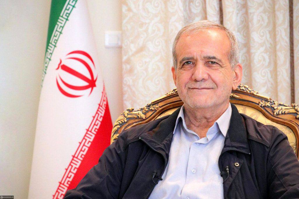 SprinterObserve's tweet image. Iranian President Masoud Pezeshkian:
➡️There is no doubt that our country has been infiltrated, but the decisive factor remains technology and the harnessing of American capabilities.
➡️We do not seek war, nor do we consider the ceasefire to be final, but we will defend…