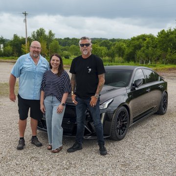 mechincFigure's tweet image. The newest member of Victory Lane 🏁 📷 This past weekend we traveled to Kentucky for a very special delivery to hand over the keys to our CT5-V Blackwing.
Just wait till you see how we made this day for Jason R. unforgettable!
📺 Stay tuned, full video coming soon