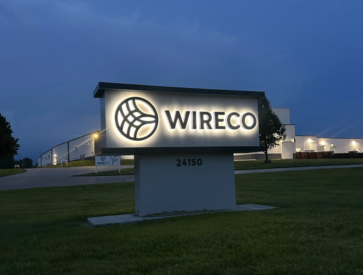 Impact4800's tweet image. Bold signage that doesn’t clock out when the sun goes down. 🌙💡 This illuminated monument sign for WireCo makes a powerful first impression—day or night!🤩

#AnySignAnywhere