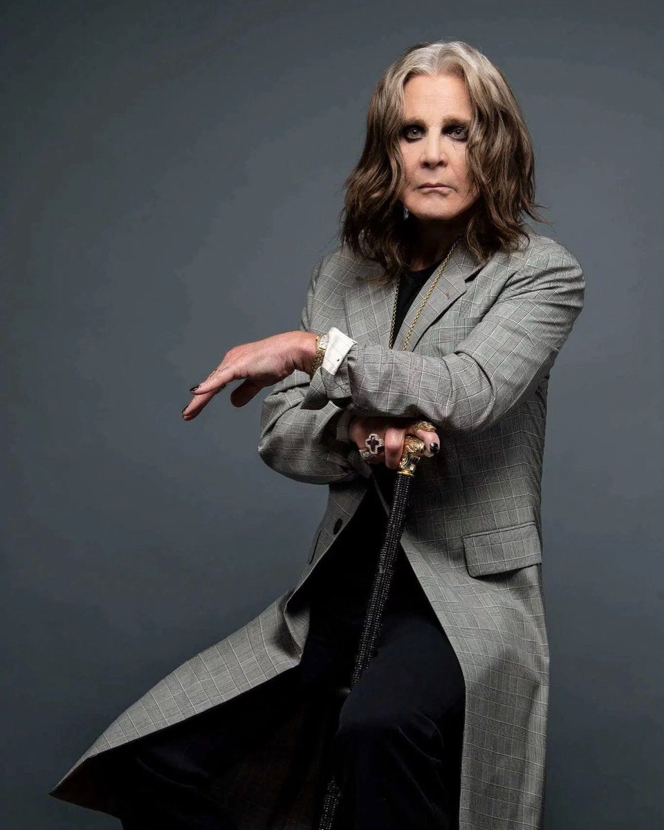 It is soooo sad that Ozzy passed away. 
He had the most hypnotic and enchanting voice of all time. Thank youuu Ozzy for being.
Michael Schenker

Photo - @rosshalfin