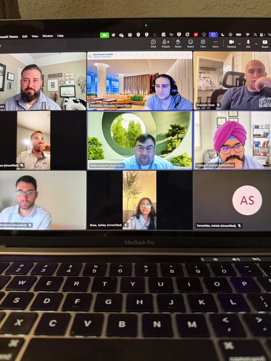We are growing!!! Love our biweekly lab meetings and all the cool ideas/collaborations.
We are also trying to match <a href="/Deebacca/">Deepak Vadehra</a>’s background game; guess we will get there one day. 
Watch this space for more 🚀 🔥
<a href="/TimothyJBrownMD/">Tim Brown, MD MSCE</a> <a href="/GIMedOnc/">Nicholas Hornstein</a> <a href="/UGrewalMD/">Udhayvir Grewal</a> <a href="/BRoseMDMPH/">Brandon Rose, MD, MPH</a> <a href="/sawyer_bawek/">Sawyer Bawek, DO</a>