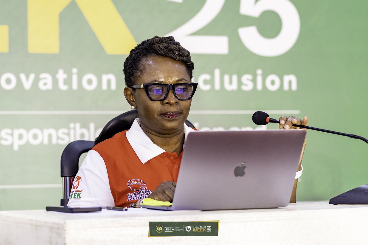 compengKNUST's tweet image. ๐ Dept. of Computer Engineering, part of the winning College of Engineering team, is proud to celebrate this victory in the 2025 TEK Smartest Competition.
Special mention to @EssumanHum2982, a first-year Biomedical Engineering student, who represented the college.