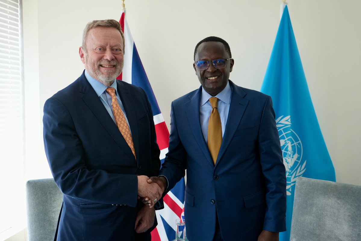 Lord_Collins's tweet image. Recent progress on peace processes gives us a path forward for ending violence in eastern DRC.
I met with @martin_ngoga and @ZMukongo at UN #HLPF to urge swift implementation and continued commitment to peace.
