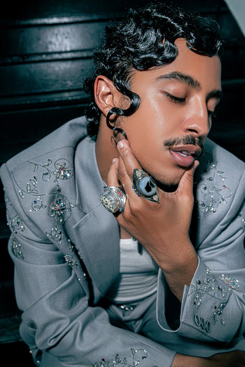 princetonperez's tweet image. 🩶