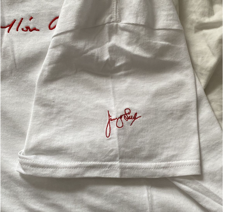 CAStrust's tweet image. The designs proudly show ‘Charlton Athletic’ on the chest & his signature on left sleeve. CAST extracted the club's name from Seed's 1943 letter to Peter Croker, encouraging the player to sign for the club. #cafc