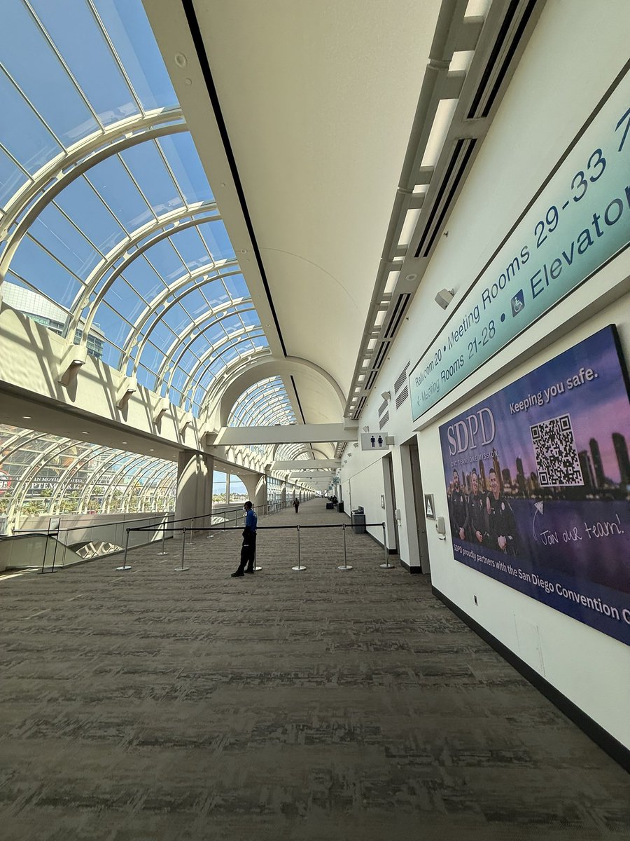 ParksAndCons's tweet image. They say you can’t go home again, but there may be some exceptions… #SDCC #ComicCon