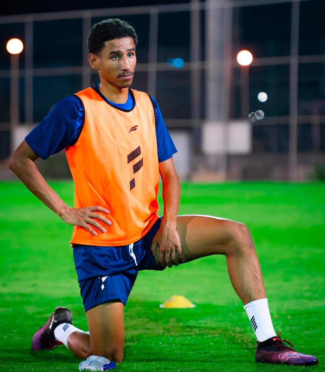 iTrk96's tweet image. الكل شاف جودة أكاديمية الفتح في مراكز الاظهرة سواء يمين أو يسار وخلال ثلاث سنوات أربعة لاعبين طلعوا من النادي للسبب هذا
جاهزين تشوفون جودة لاعبين الوسط في الموسم الجاي ؟ 😉