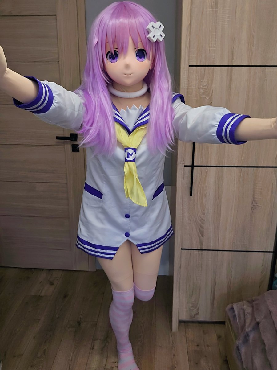 Let's hug! :D
And by that I mean, thank you for 500 follows! I wish I could really hug you all ^^

#kigurumi #着ぐるみ #キグルミ
