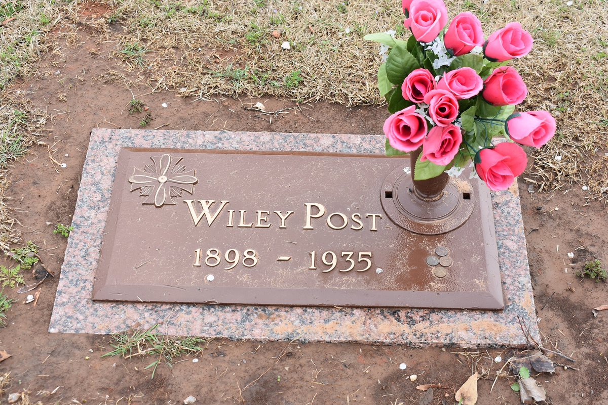 _DailyHistorian's tweet photo. Though Post would tragically die just two years later in a crash alongside humorist Will Rogers, his name still soars in the story of flight.
Follow the page for more daily history posts!
#WileyPost #WinnieMae #SoloFlight #AviationHistory #OnThisDay #RoundTheWorld #Avitation #FlightPioneer