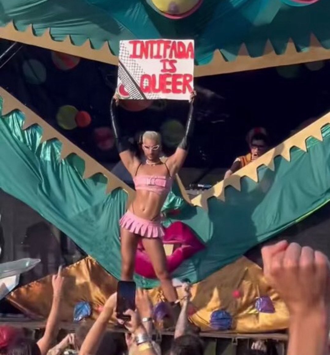 HuntersOfNazis's tweet image. “INTIFADA IS QUEER!” 🏳️🌈🇵🇸
Just make sure not to try this delusional stunt in the Middle East—unless you're in for a painful reality check.