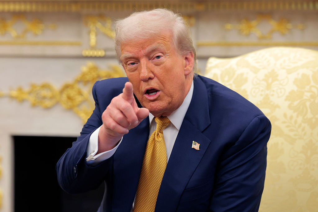 rollcall's tweet image. ANALYSIS: A noticeably fired-up President Donald Trump on Tuesday attempted to distance himself from his administration’s next steps in the Jeffrey Epstein documents drama while also announcing a revised trade arrangement with the Philippines. ow.ly/cXYV50WtC3s