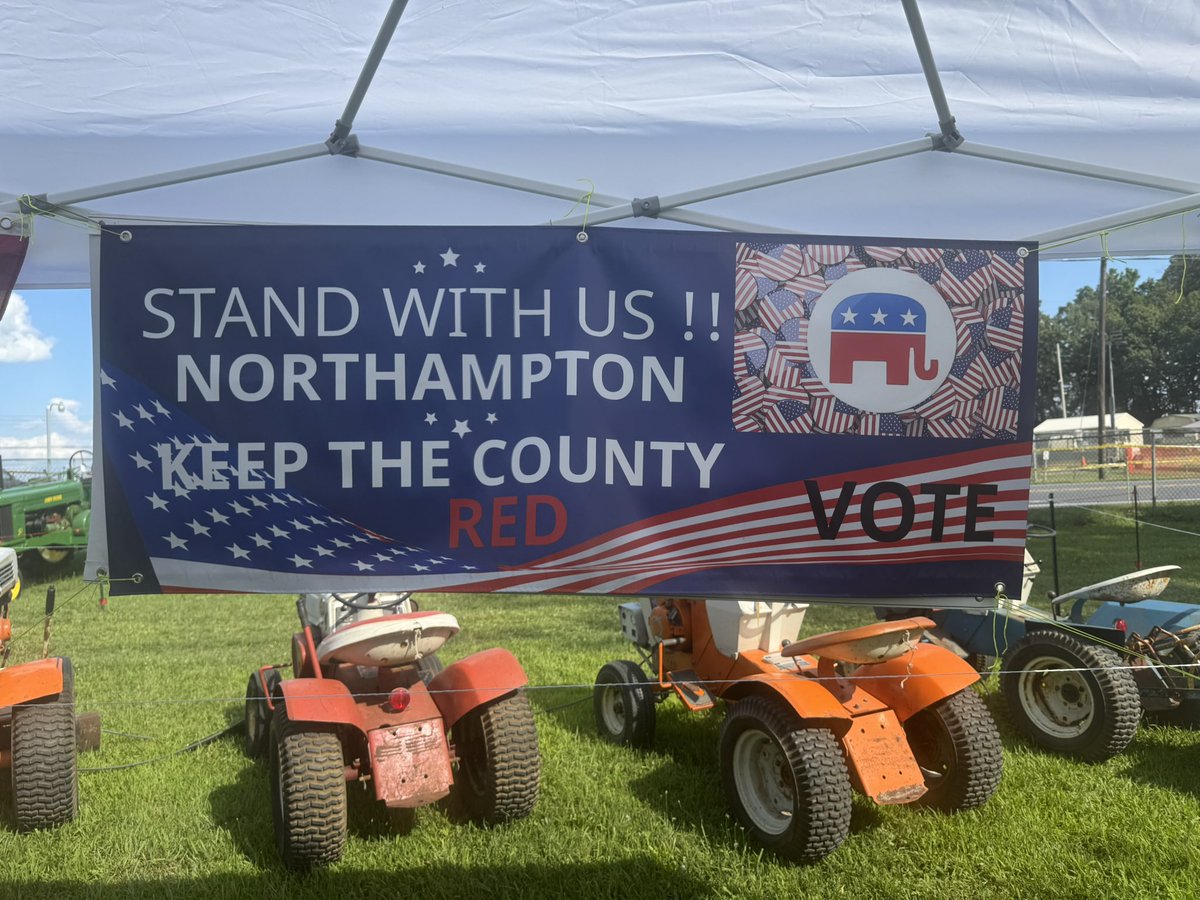itsheatherleigh's tweet image. Day 1 of the Plainfield Farmers Fair in Northampton County, PA
Here with my friends at the Northampton County GOP. We are here all week.
Come on out and register to vote, get a MIB, and make your commitment to vote No for Retention of the 3 PA Supreme Court justices on…
