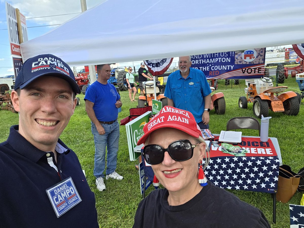 itsheatherleigh's tweet image. Day 1 of the Plainfield Farmers Fair in Northampton County, PA
Here with my friends at the Northampton County GOP. We are here all week.
Come on out and register to vote, get a MIB, and make your commitment to vote No for Retention of the 3 PA Supreme Court justices on…