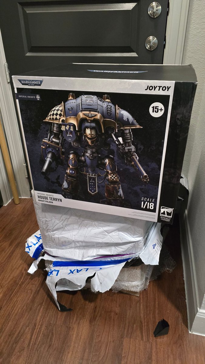 No one can say that I don't commit to the bit.
(Regarding a situation in our last Warhammer ttrpg show)