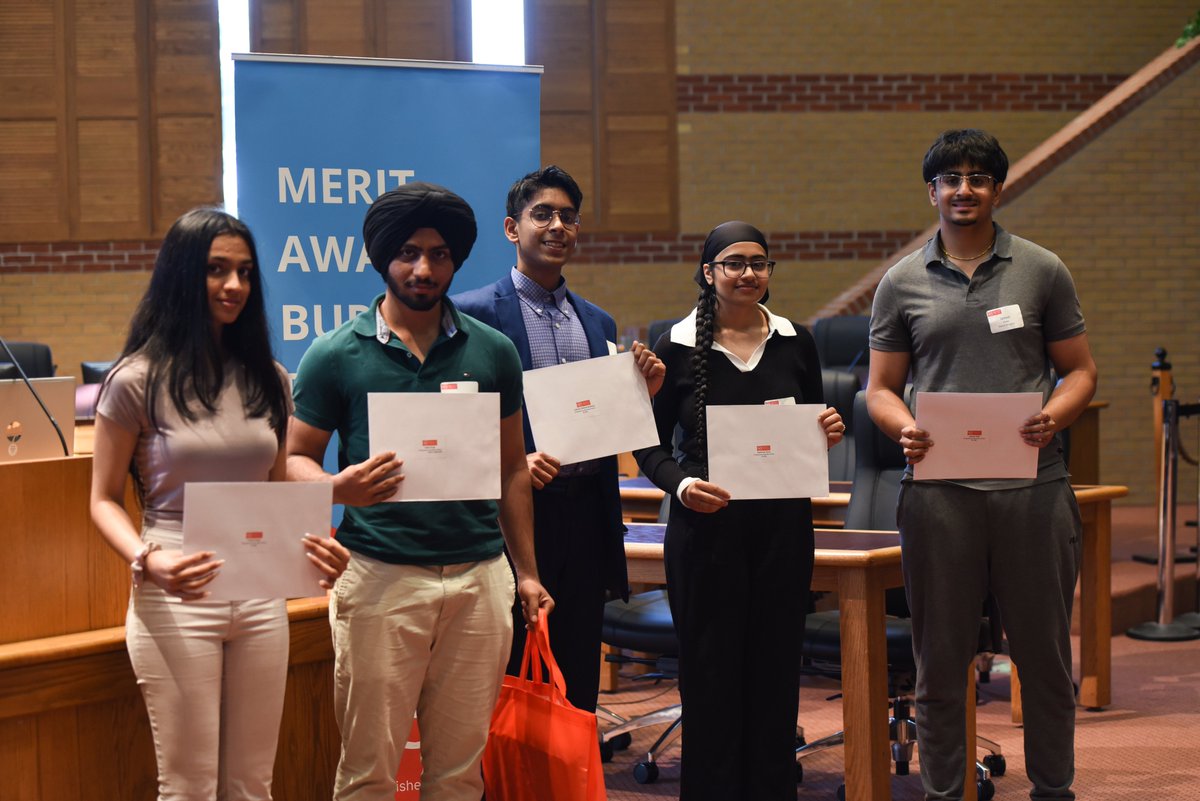 Merit Award tweet media