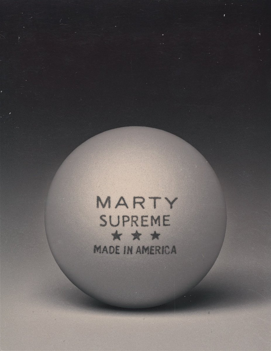 OneTakeNews's tweet image. Josh Hart shares a photo of ‘MARTY SUPREME’ merchandise from Timothée Chalamet.