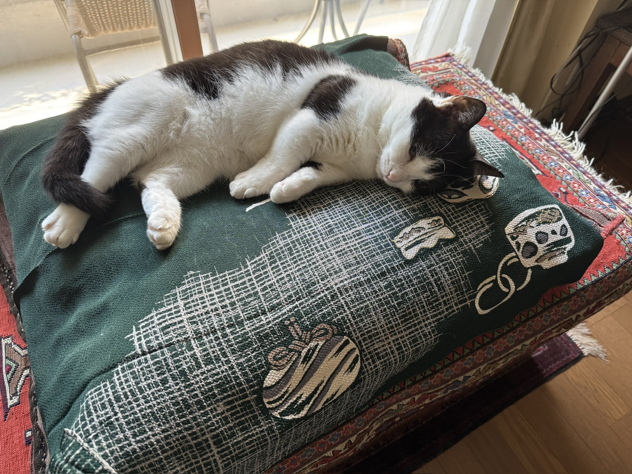 ねこ 調整可能ショックダンパー ステアリングスタビライザー