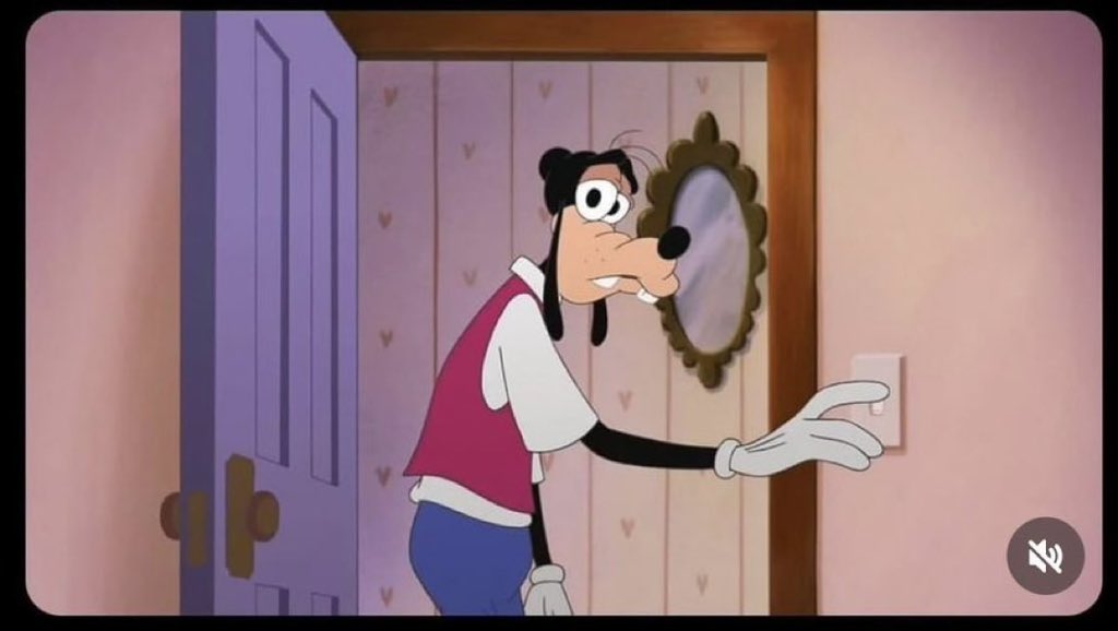 barbie_context's tweet image. La última mirada a mi cama antes de irme a trabajar