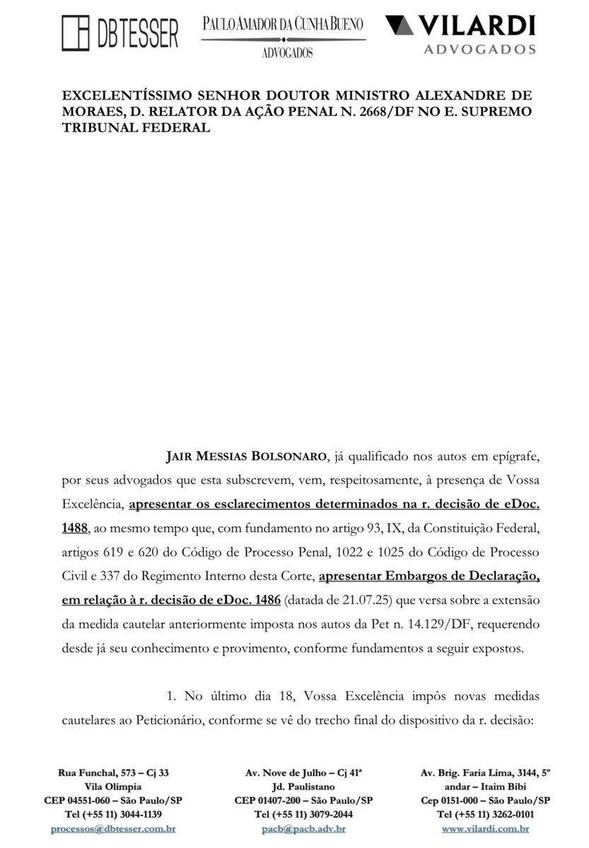 SamPancher's tweet image. A íntegra da manifestação da defesa de Jair Bolsonaro.
Grifo meu: “O Embargante (Bolsonaro) não postou, não acessou suas redes sociais e nem pediu para que terceiros o fizessem por si.
No entanto, insista-se, jamais cogitou que estava proibido de conceder entrevistas, que podem…