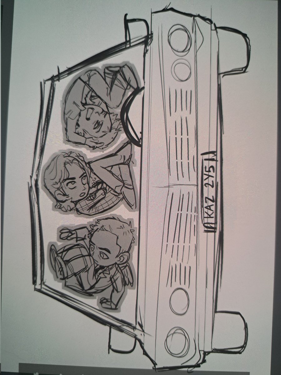 4lienbrainrot's tweet image. I'm sketching some shaker charms ideas and I'm trying to include most of the series I recently got back into.
So far we got: House MD, Outlast, Supernatural and Hannibal.
These are also fun practice for a more chibi style, I'm still trying to figure it out as I go ^^