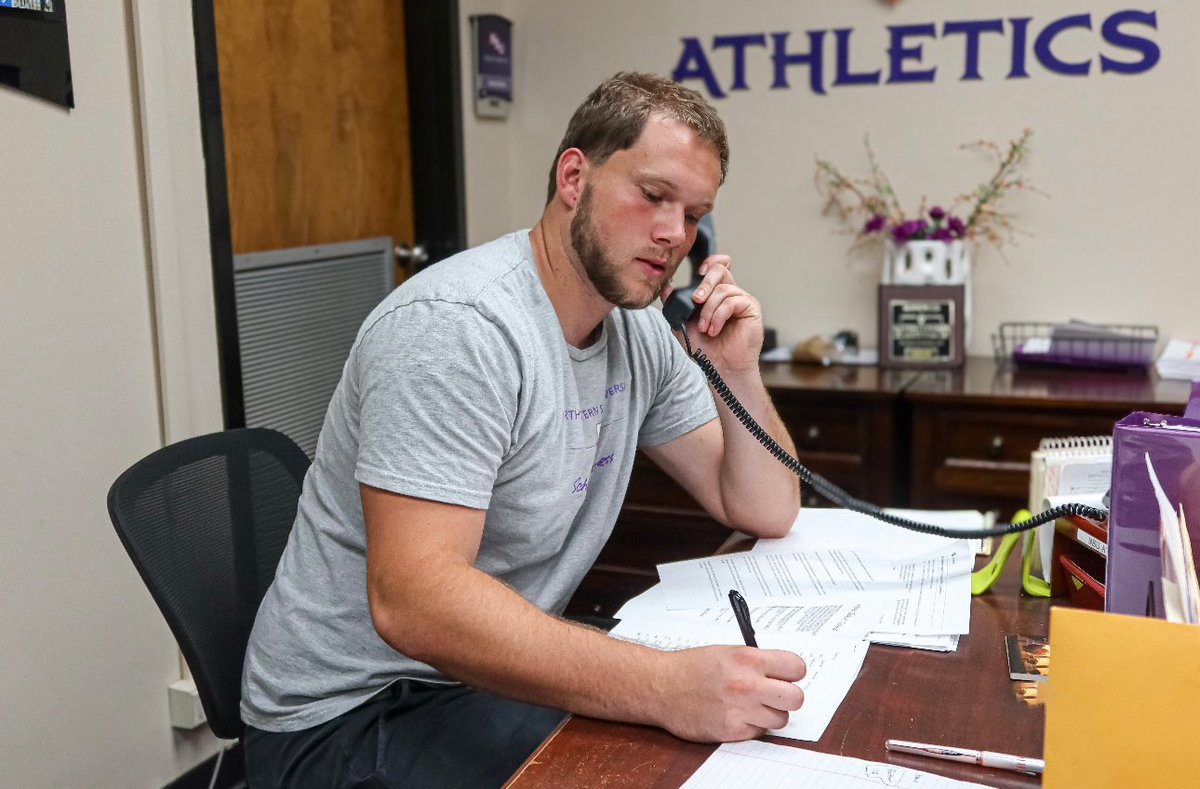 NSUDemonsFB's tweet image. Don’t send this one to voicemail! 😁
In just one hour, the Demons will be back on the line to get your season tickets taken care of for 2025! We’ve got 5 home games, and we need YOU in the stands at every single one 😈
#ForkEm #37days