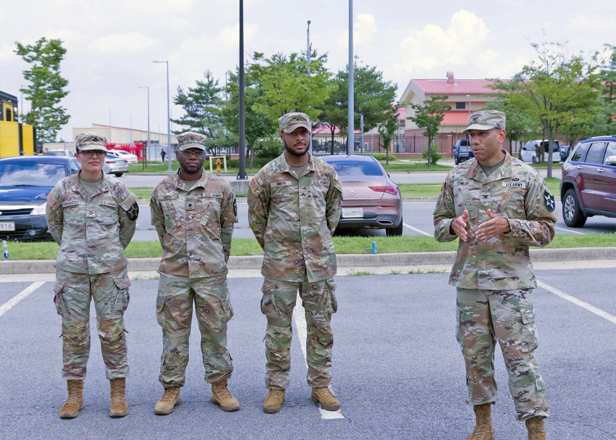 EighthArmyKorea's tweet image. Bravo to the 581st Field Feeding Co. of the @2INFDIV Sustainment Bde. who won the Phillip A. Connelly Competition as best Field Feeding Co. The competition is a national culinary challenge within @USArmy's food service program. They're the best at feeding warriors in the field!