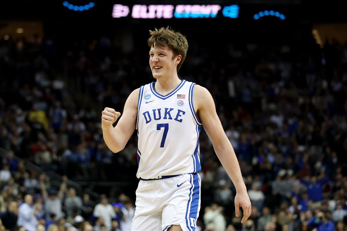 CBKReport's tweet image. Rookies on the NBA 2K26 All Summer League Teams:
Nique Clifford
Kon Knueppel
STUDS. 💪