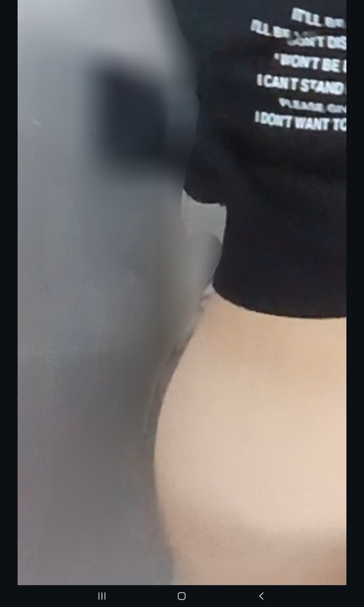 예쁘게 화장하고 꾸미고온 년 비참하게 똥까시 시켜버리기
집에 돌아갈땐 얼굴 엉망진창으로 만들고
가슴에 피멍하나 새기고 돌려보내기
목에는 내거라는 증거로 담배빵 새겨주기