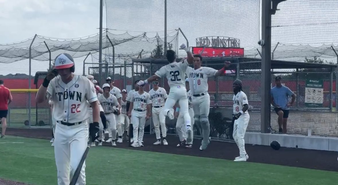 Dustin McComas (@dustinlmccomas) on Twitter photo FiveTool #MattinglyWS Scout Notes
📝 Player Reports (Part 3️⃣)
Featuring…
⭐️ <a href="/evanmihaly09/">Evan Mihaly</a>
🔥 <a href="/JayceRuiz17/">Jayce Ruiz</a>, <a href="/ZachClark30/">Zach Clark</a>
💪 <a href="/JakeBeutler03/">Jake Beutler</a>
📈 <a href="/HankBills7/">Hank Bills</a>
And more…
👉 READ: fivetool.org/news/mattingly… FiveTool #MattinglyWS Scout Notes
📝 Player Reports (Part 3️⃣)
Featuring…
⭐️ <a href="/evanmihaly09/">Evan Mihaly</a>
🔥 <a href="/JayceRuiz17/">Jayce Ruiz</a>, <a href="/ZachClark30/">Zach Clark</a>
💪 <a href="/JakeBeutler03/">Jake Beutler</a>
📈 <a href="/HankBills7/">Hank Bills</a>
And more…
👉 READ: fivetool.org/news/mattingly…