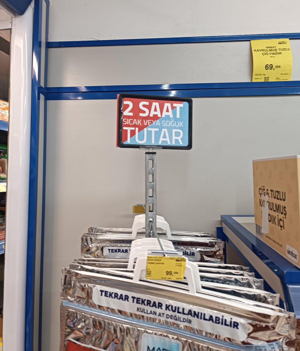 Dümdüz market poşeti de aynı işlevi veriyor zaten