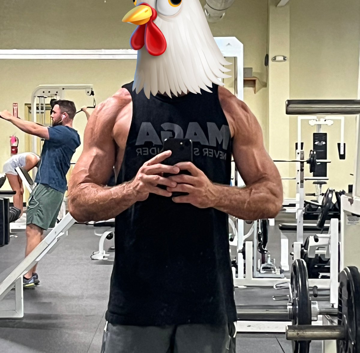 bowtiedfarmer's tweet image. First day back in the gym since early February. Been too damn busy with the farm to get it in.