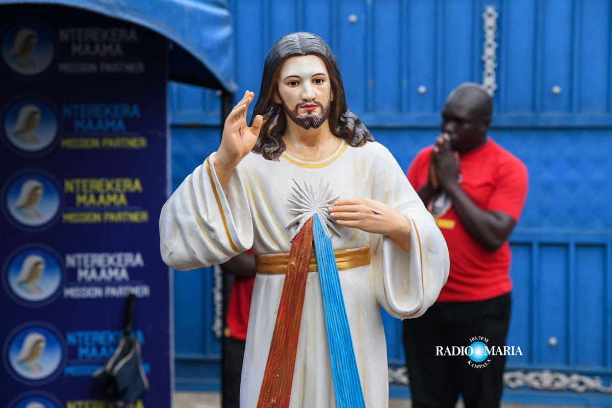 Radio Maria Uganda (@radiomariaug) on Twitter photo Heavenly Father,
we offer our hearts, our duties, and all our responsibilities. Strengthen our commitment to what is right, noble, and true. May our efforts at work bear good fruit—done with integrity, diligence, and love.
Mother Mary,
May this day bring success, peace, and grace Heavenly Father,
we offer our hearts, our duties, and all our responsibilities. Strengthen our commitment to what is right, noble, and true. May our efforts at work bear good fruit—done with integrity, diligence, and love.
Mother Mary,
May this day bring success, peace, and grace
