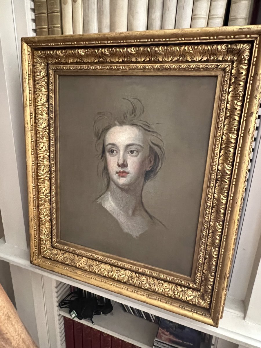 cspencer1508's tweet image. My favourite portrait at @AlthorpHouse - Sarah, Duchess of Marlborough, by Sir Godfrey Kneller. Capturing something of Sarah’s beauty and energy in this extremely modern composition - that’s more than 300 years old.