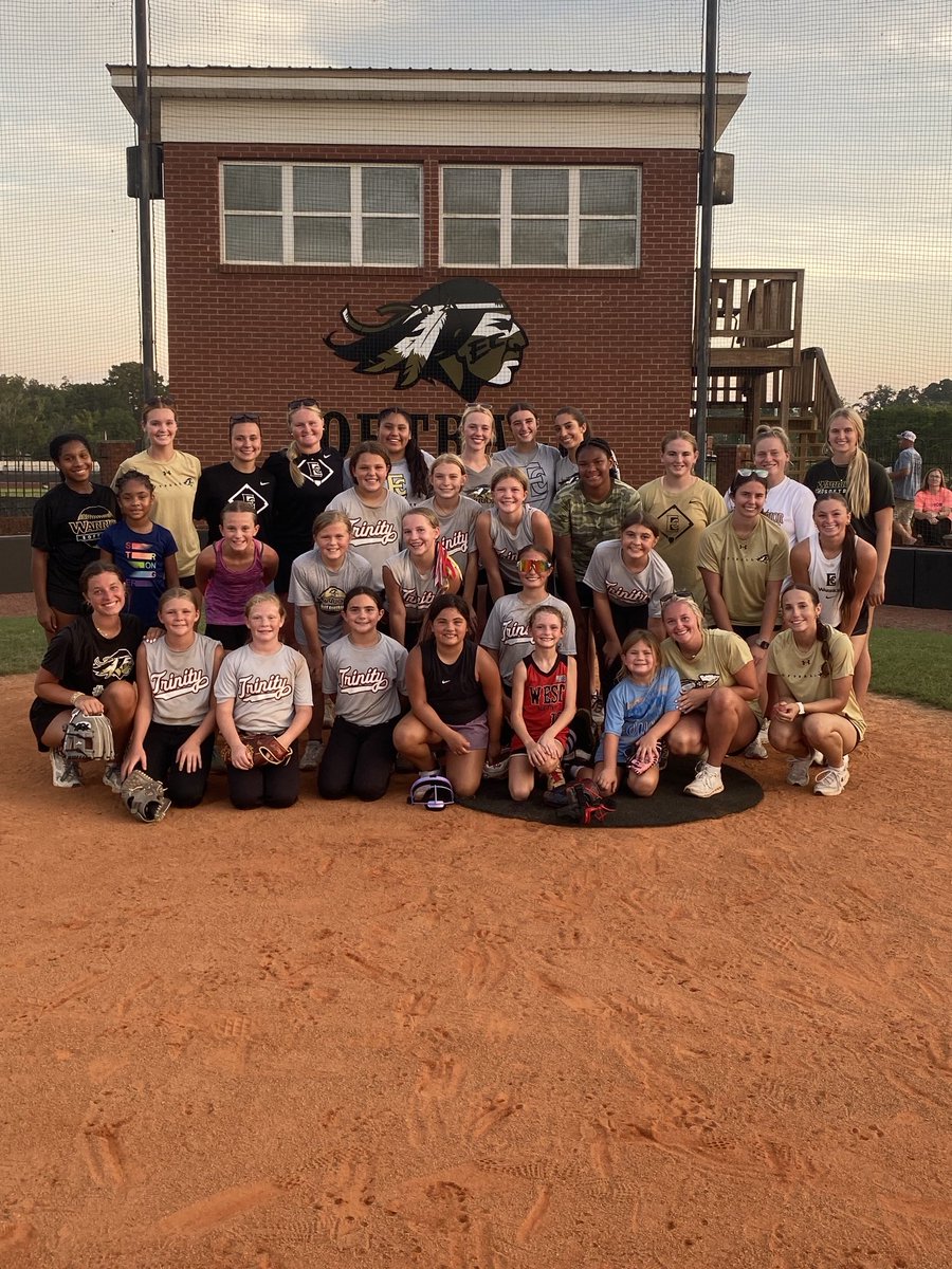 Kids Camp was a Success! Lots of talent at The Mound this evening!! Keep working hard! Thank you for coming out! 🖤💛 #withYouinMind