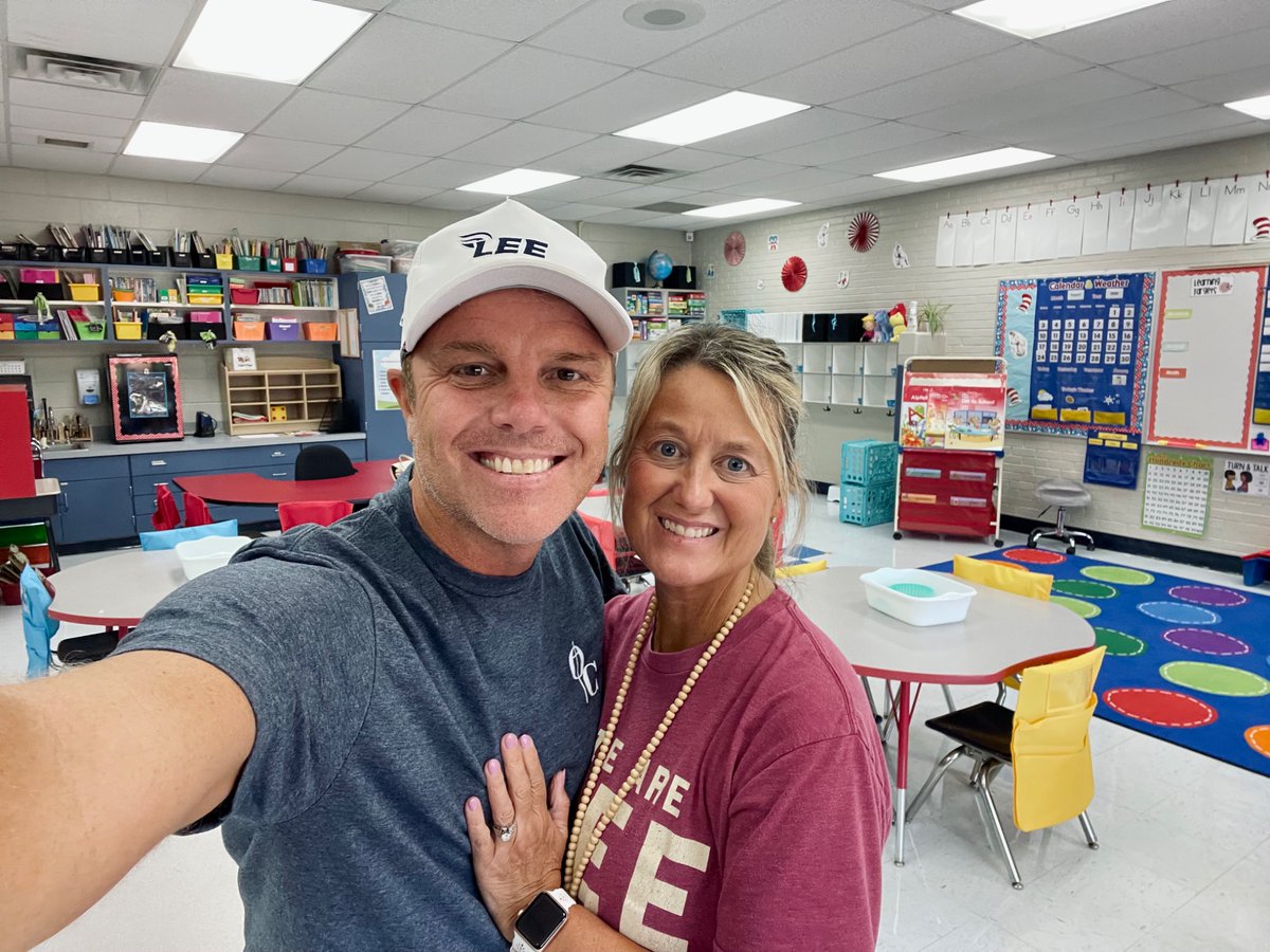 DrJRobinson23's tweet photo. 27 years. No spotlight. No fame.
One woman. Hundreds of kids.
A classroom full of love and learning.

We set it up again today - because calling doesn’t clock out.
Legacy is built year after year.

“Let us not become weary in doing good.” — Galatians 6:9 https://t.co/KQdsGjRO48