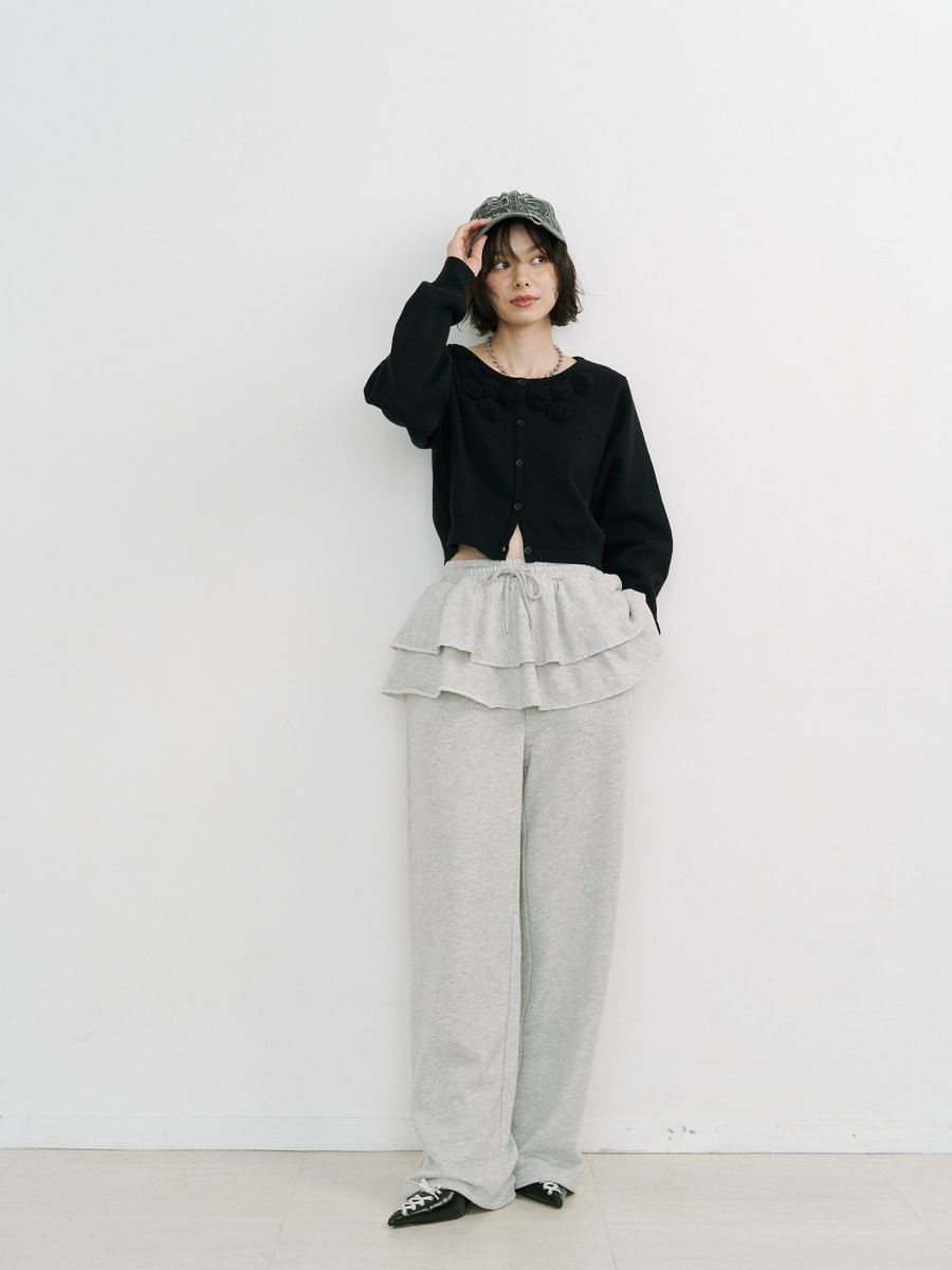 jouetie_com's tweet image. . ݁₊ ⊹ . ݁ 𖹭 ݁ . ⊹ ₊ ݁.
スカートレイヤードスウェットパンツ♥
PREORDER受付中⊹₊ ⋆
↓↓↓
runway-webstore.com/ap/item/i/m/08…