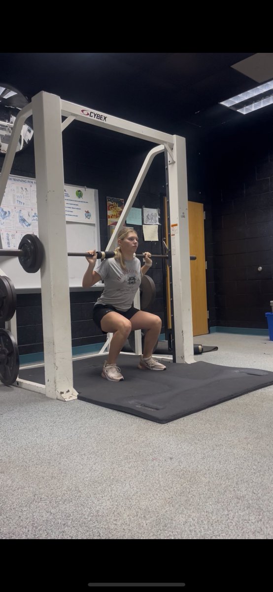 We had a relaxing trip to the mountains last week! Now I'm back and continuing to work on getting stronger.