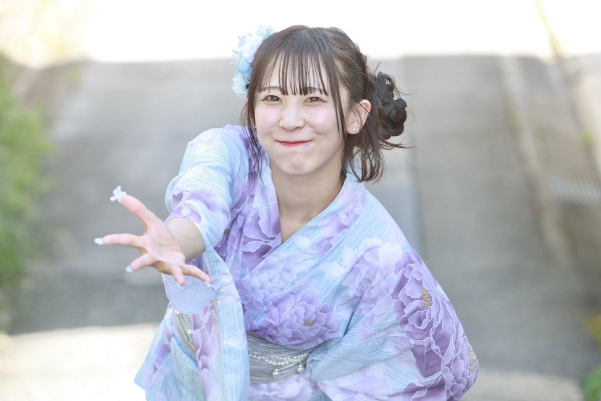 miiiyon_'s tweet image. ⋆⸜𝐧𝐞𝐰⸝⋆浴衣可愛いかなぁ…?👘 ♡
初めての髪型も似合うかな?!!💭ྀི
ドキドキしたけど頑張ったから沢山褒めてね👼🏻🏹