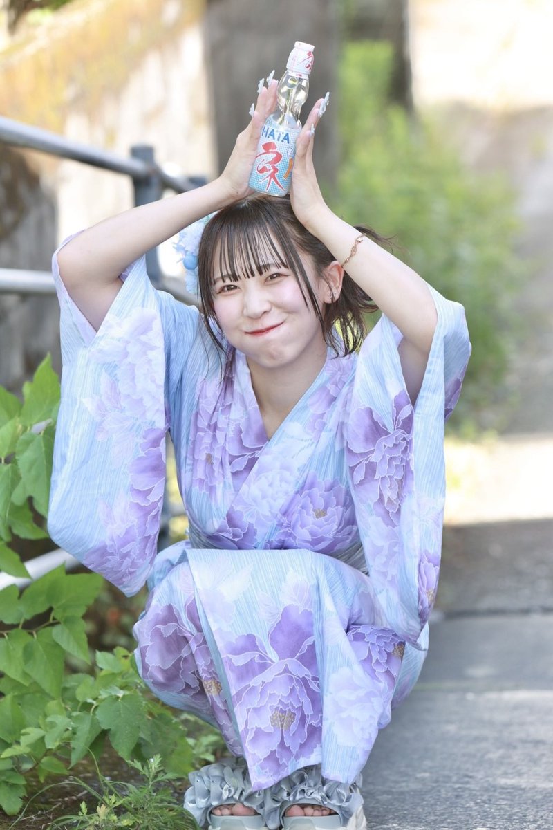 miiiyon_'s tweet image. ⋆⸜𝐧𝐞𝐰⸝⋆浴衣可愛いかなぁ…?👘 ♡
初めての髪型も似合うかな?!!💭ྀི
ドキドキしたけど頑張ったから沢山褒めてね👼🏻🏹