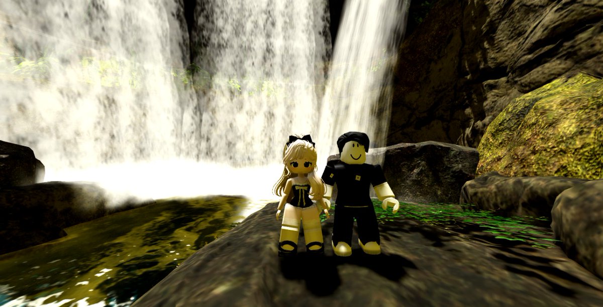 pivtachio's tweet image. berhasil mendaki 2 gunung bersama @rdnabrar