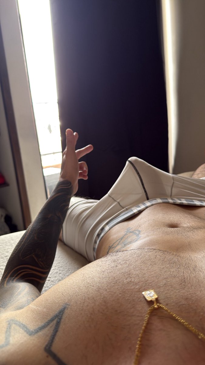 Lindo dia para coger 😈 

onlyfans.com/jhonsebastianj…