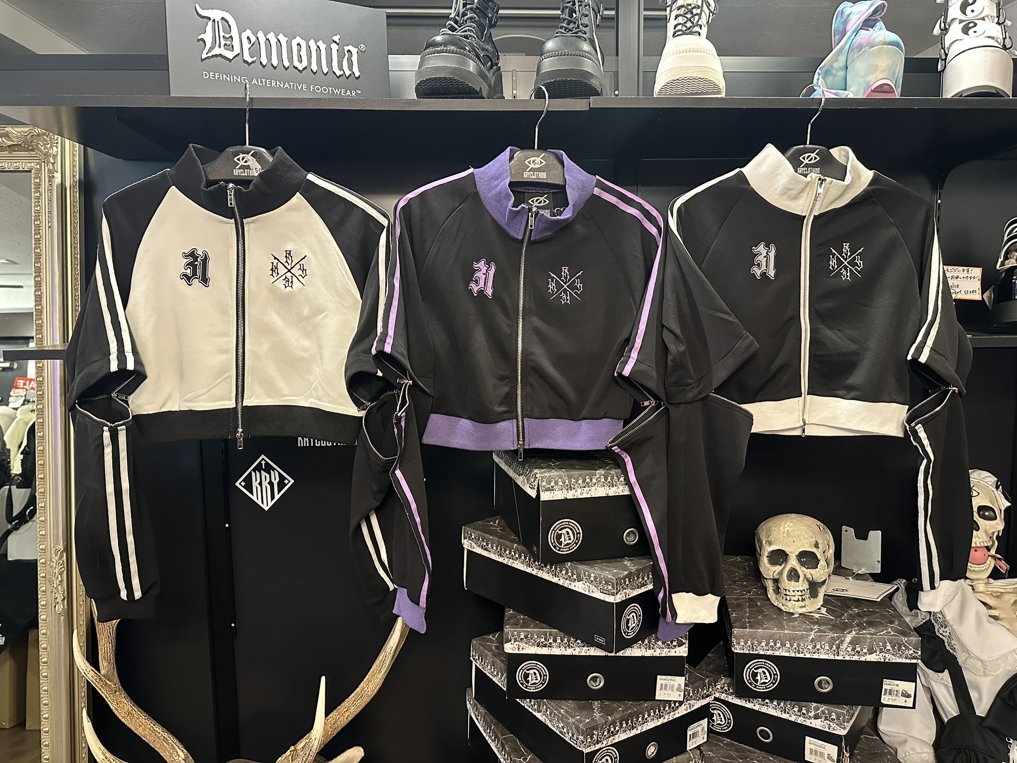 【新品】kry「TAKURAMI２」ケリークロージング 2025年最新】kry clothing セーラーの人気アイテム - メルカリ
