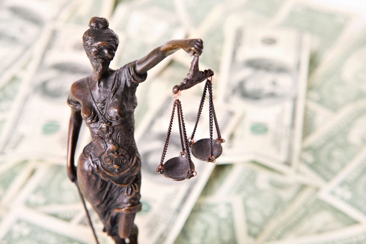📉 Economic law lays the foundation for fair markets—balancing regulation, competition, and consumer protection.
paolofarah.wordpress.com/2025/04/27/fin…