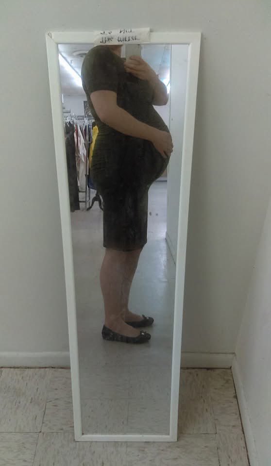 SouthernKeeks's tweet image. My oldest turns 9 tomorrow. 🎉 After years of infertility, I became a mom at 34. Motherhood is my favorite role.
Here’s a photo I took two days before he came while shopping at a thrift store. He was almost 9 lbs and is in the 92% percentile for height. I loved being pregnant.