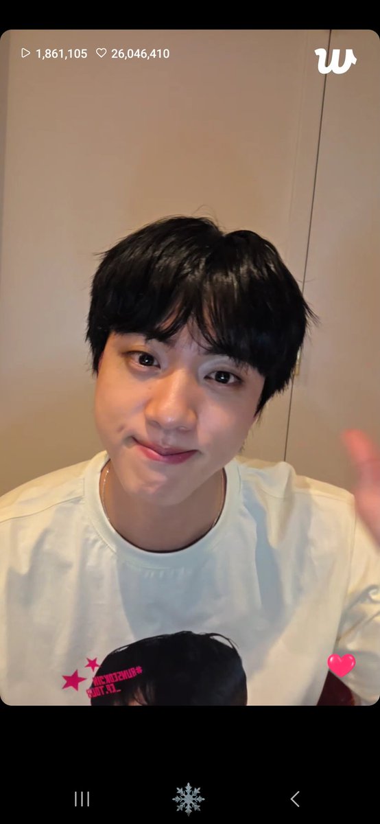 mechjoon's tweet image. jin lives are the highlight of my night