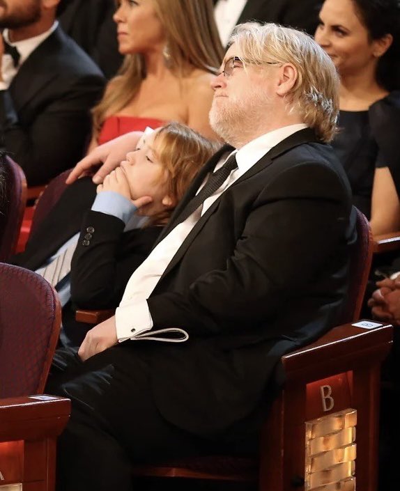 hoffmanupdates's tweet image. Cooper and his dad. Happy birthday, Phil ❤️ #philtheworldwithlove
