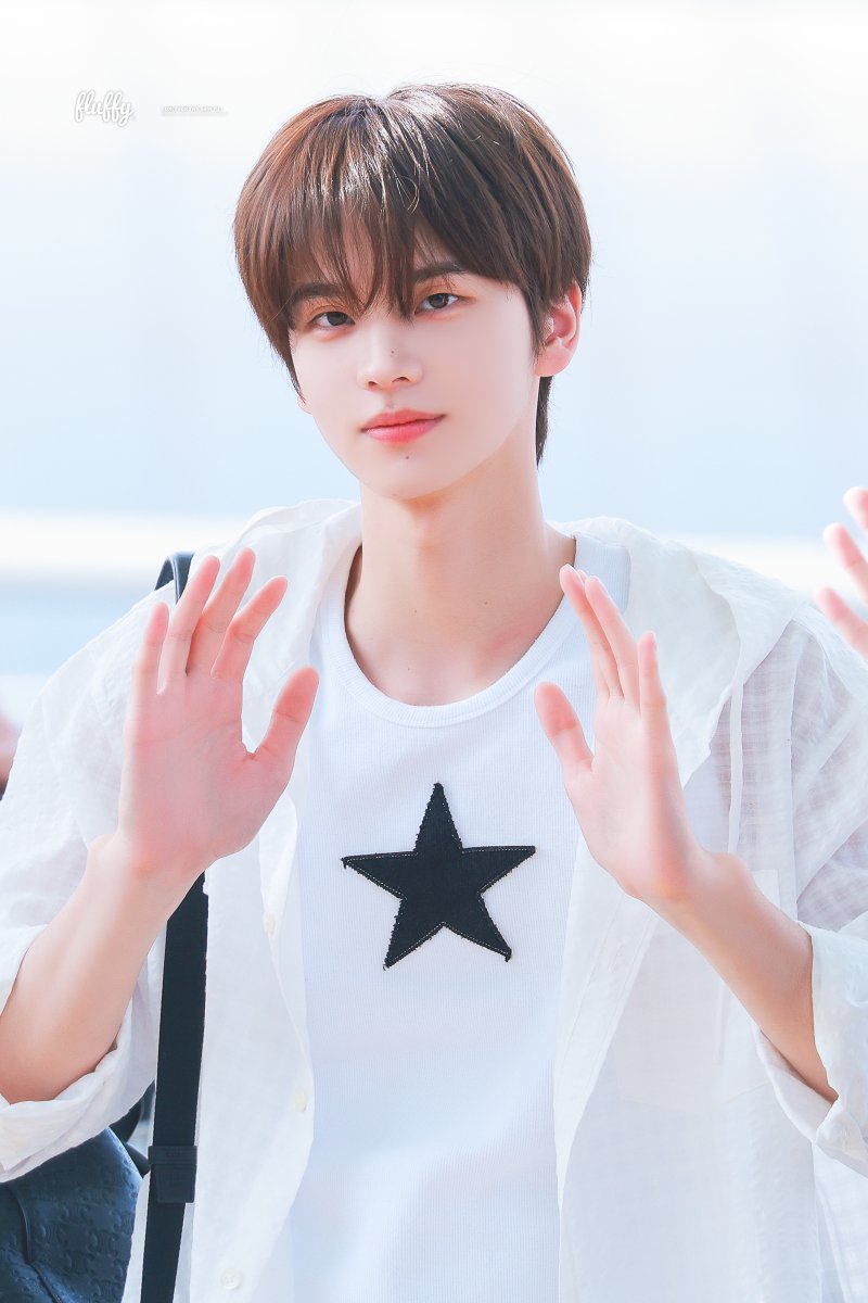 fluffy_sy's tweet image. 250723 오늘 정말 잘생겼어요(셀카주세요🧎‍♀️)
#신유 #투어스 #SHINYU #TWS