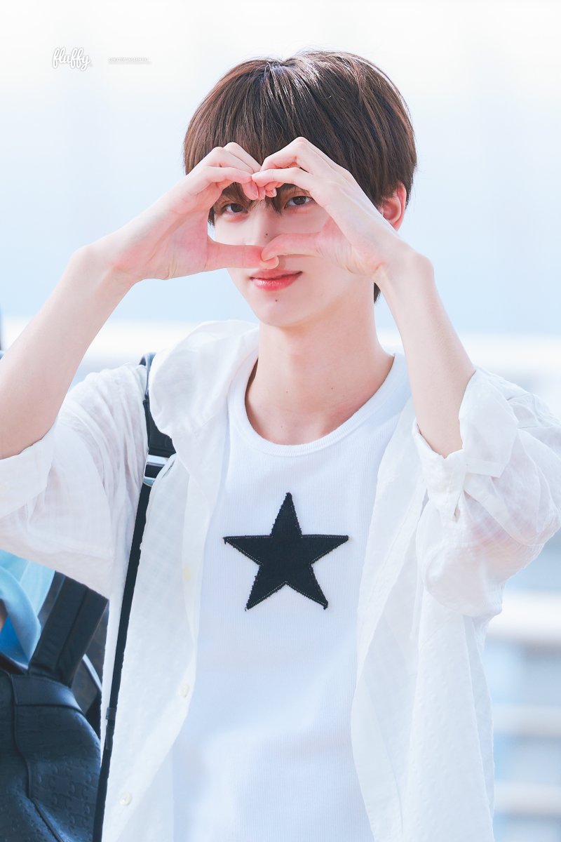 fluffy_sy's tweet image. 250723 오늘 정말 잘생겼어요(셀카주세요🧎‍♀️)
#신유 #투어스 #SHINYU #TWS