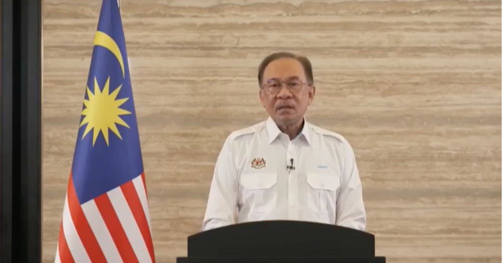 MothershipSG's tweet image. Anwar giving M'sia citizens aged 18 & above one-off RM100 (S$30.25) credit bit.ly/4lGC2Y7